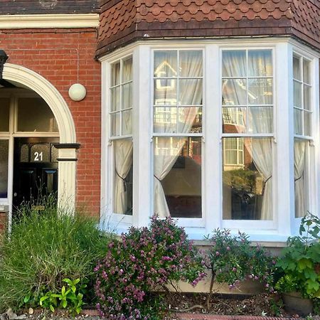 Delightful One Bed Victorian Flat Apartment เฮสติงส์ ภายนอก รูปภาพ