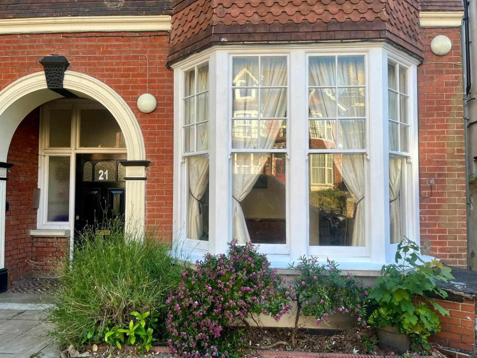 Delightful One Bed Victorian Flat Apartment เฮสติงส์ ภายนอก รูปภาพ